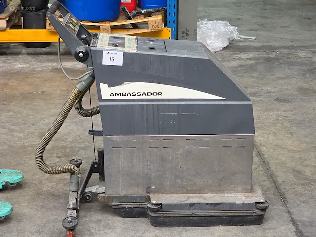 Vloer/veegmachine agis ambassador compact 200 cb - afbeelding 1 van  3