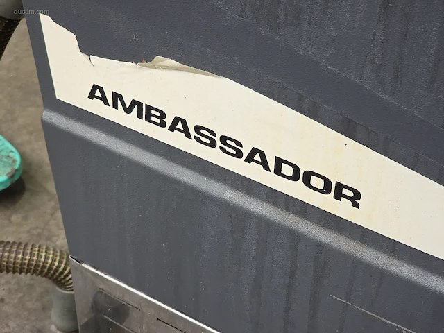 Vloer/veegmachine agis ambassador compact 200 cb - afbeelding 2 van  3
