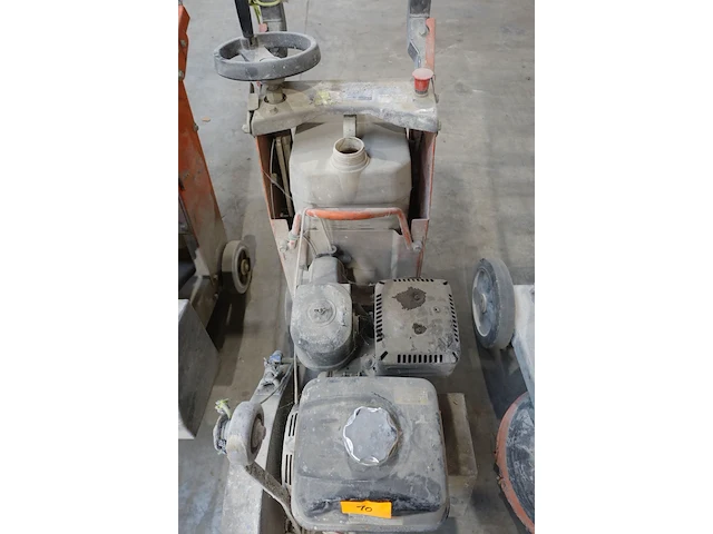 Vloerzaag husqvarna - afbeelding 4 van  7