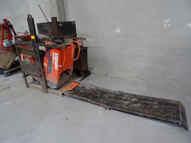 Vloerzaagmachine clipper - afbeelding 11 van  15