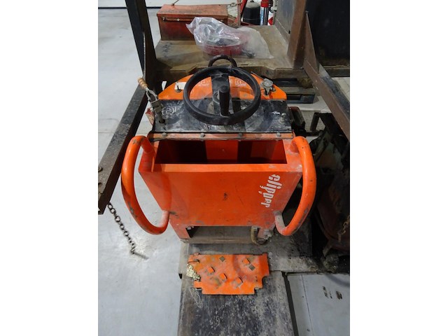 Vloerzaagmachine clipper - afbeelding 13 van  15