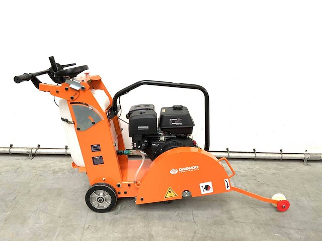 Vloerzaagmachine daewoo datmf20-4 benzine 2026 nieuw - afbeelding 1 van  1