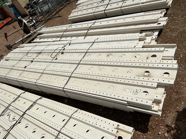 Vlonder profielen (44x) - afbeelding 1 van  4