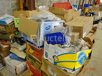 Vlooienmarktterrein - afbeelding 1 van  7