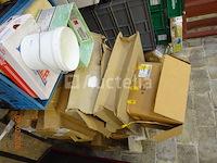 Vlooienmarktterrein - afbeelding 7 van  7