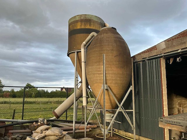 Voeder silo (2x) - afbeelding 2 van  7