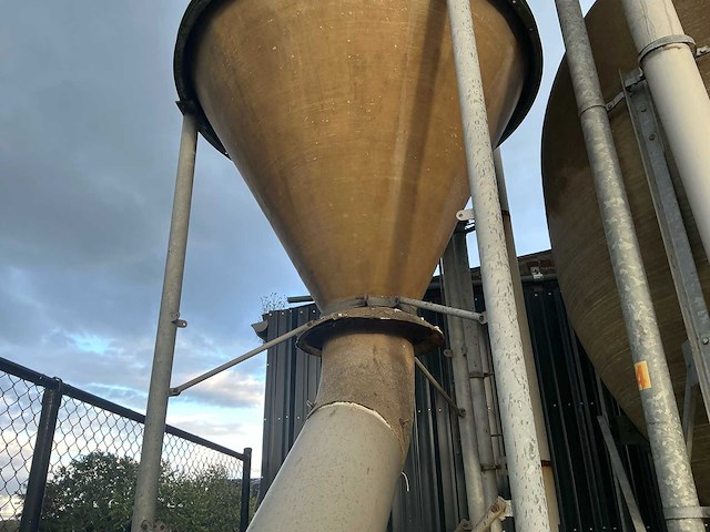 Voeder silo (2x) - afbeelding 4 van  7