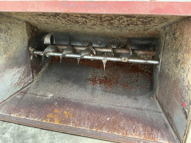 Voederbak - afbeelding 2 van  4