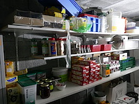 Voeding en voedingsbakken - afbeelding 1 van  7