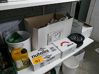 Voeding en voedingsbakken - afbeelding 2 van  7