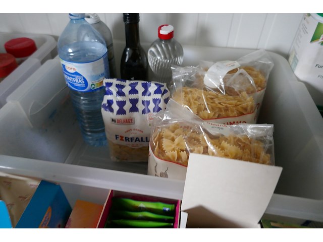 Voedingswaren, kruiden, e.a. - afbeelding 4 van  9