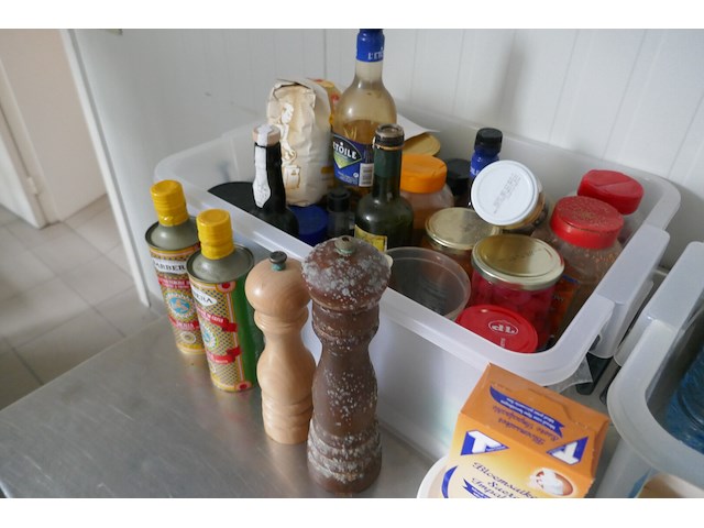 Voedingswaren, kruiden, e.a. - afbeelding 5 van  9