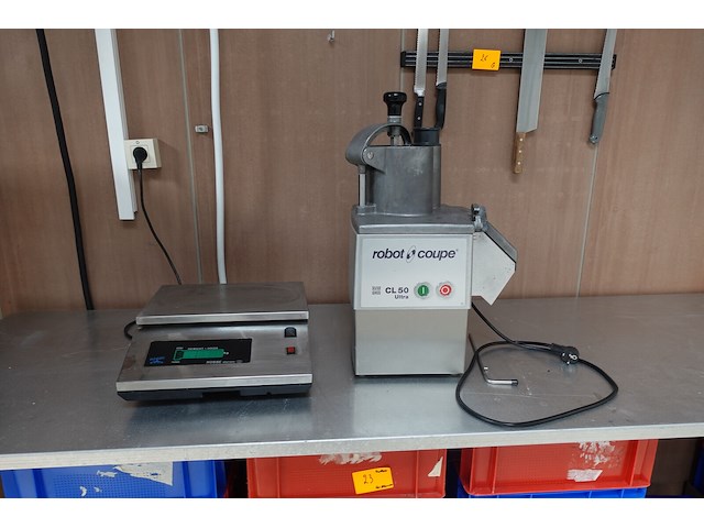 Voedselverwerker robot coupe + weegschaal robbe electronic - afbeelding 1 van  9