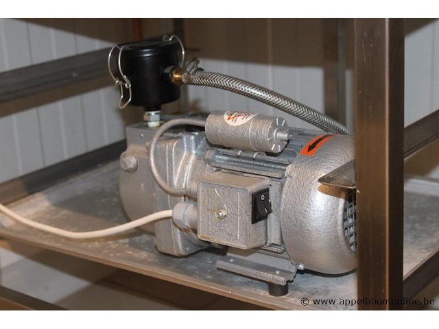 Voedselverwerkingsmachine stephan um 12, bouwjaar 2015, serienummer u1500081, elektrisch, 1,85 kw, 230 v, documentatie, pompunit, werking niet gekend - afbeelding 6 van  6