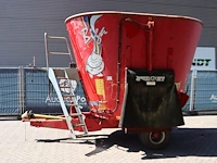 Voermengwagen peecon vmf 130 2012