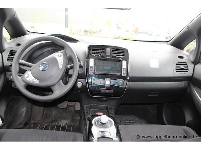 Voertuig meerdere doeleinde nissan leaf, elektrisch, 1ste inschrijving 29/11/2016, chassisnummer sjnfaaze0u6054126, 63.144 - afbeelding 2 van  13