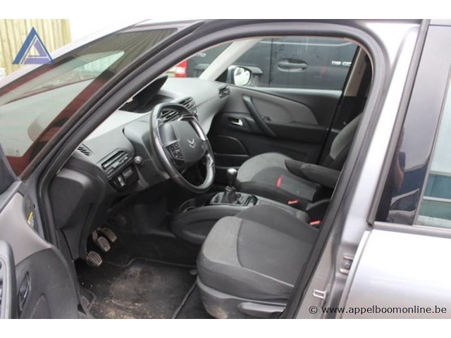 Voertuig meerdere doeleinden, citroen, c4 picasso, vf73ahnymhj791171, 1e insch 15/01/2018, 1199cm³, 96kw, benzine, euro 6b, km stand vlgs ltst keuring 144 464km, kentekenbewijs i + ii, gelijkvormigheidsattest, keuring geldig tot 15/01/2026 - afbeelding 8 van  10