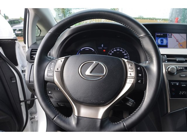 Voertuig meerdere doeleinden lexus, type: hal1, variant: gyl15, versie: gyl15l-awxgkw, chassisnummer: jtjbc11a502448104, bouwjaar: 07/05/2013, met kentekenbewijs, gelijkvormigheidsattest, verlopen schouwingsbewijs en 2 sleutels. - afbeelding 20 van  43