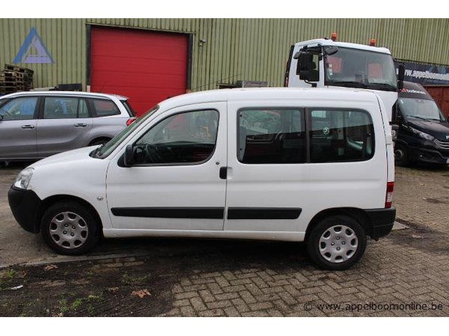 Voertuig meerdere doeleinden peugeot, partner, 1e insch 27/03/07, vf3gjkfwc95262415, 1360cm³, 55kw, benzine, euro 4, 98819km, kentekenbewijs, gelijkvormigheidsattest, keuring geldig tot 27/03/2026 - afbeelding 15 van  17