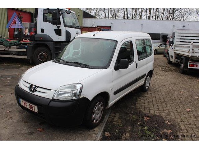 Voertuig meerdere doeleinden peugeot, partner, 1e insch 27/03/07, vf3gjkfwc95262415, 1360cm³, 55kw, benzine, euro 4, 98819km, kentekenbewijs, gelijkvormigheidsattest, keuring geldig tot 27/03/2026 - afbeelding 16 van  17
