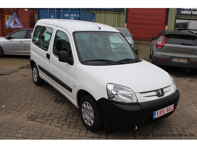 Voertuig meerdere doeleinden, peugeot, partner, vf3gjkfwc95262417, 1e insch 28/03/07, 1360cm³, 55kw, benzine, euro 4, 78383km, kentekenbewijs, gelijkvormigheidsattest, keuring geldig tot 28/03/26 - afbeelding 6 van  13