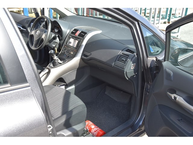 Voertuig meerdere doeleinden toyota auris (2010 / sb1 kn5 6e0 0e 001 893) - afbeelding 8 van  33