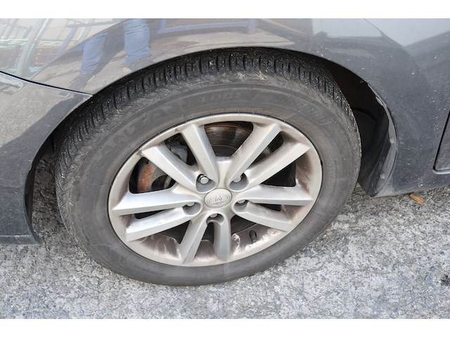 Voertuig meerdere doeleinden toyota auris (2010 / sb1 kn5 6e0 0e 001 893) - afbeelding 13 van  33