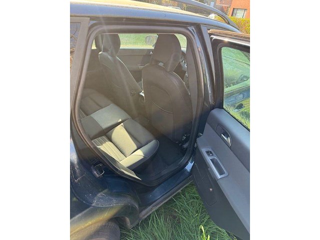 Voertuig meerdere doeleinden volvo v50 - 1.6d - drive (2009 / yv1 mw7 6f2 a2 536 348) - afbeelding 5 van  24