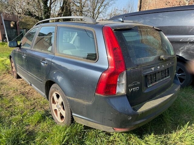 Voertuig meerdere doeleinden volvo v50 - 1.6d - drive (2009 / yv1 mw7 6f2 a2 536 348) - afbeelding 20 van  24