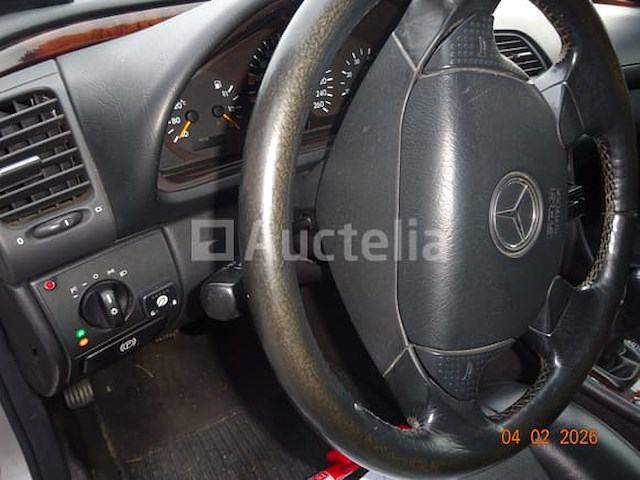 Voertuig - afbeelding 3 van  16