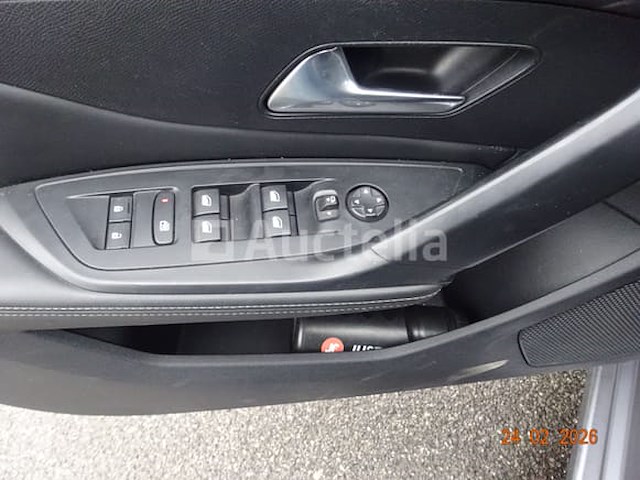 Voertuig - afbeelding 24 van  26