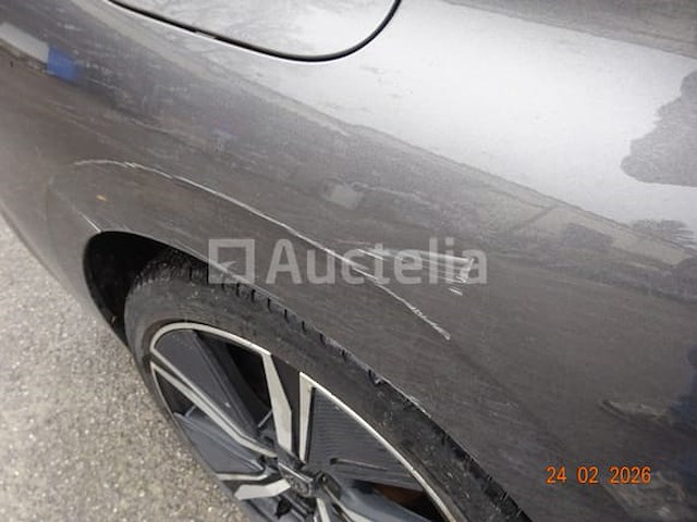 Voertuig - afbeelding 1 van  19