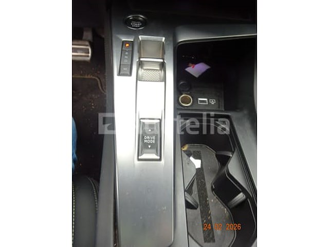 Voertuig - afbeelding 15 van  19