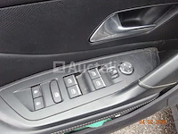 Voertuig - afbeelding 18 van  19