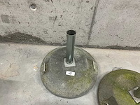 Voet voor parasol (2x) - afbeelding 2 van  3