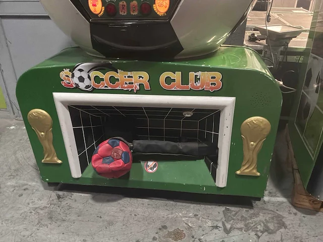 Voetbal arcade automaat - afbeelding 2 van  4