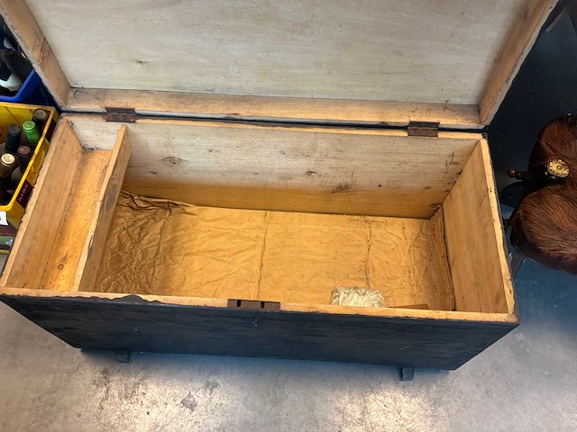 Voetenbank + kist - afbeelding 3 van  7