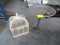 Vogelkooi + kunsstof voederbak - afbeelding 1 van  3