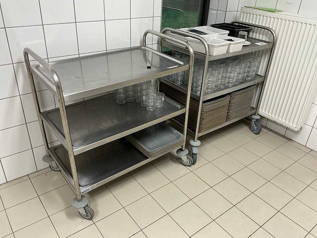 Vogue serveerwagen (2x) - afbeelding 1 van  4
