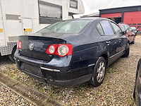 Voilkswagen passat - afbeelding 3 van  6