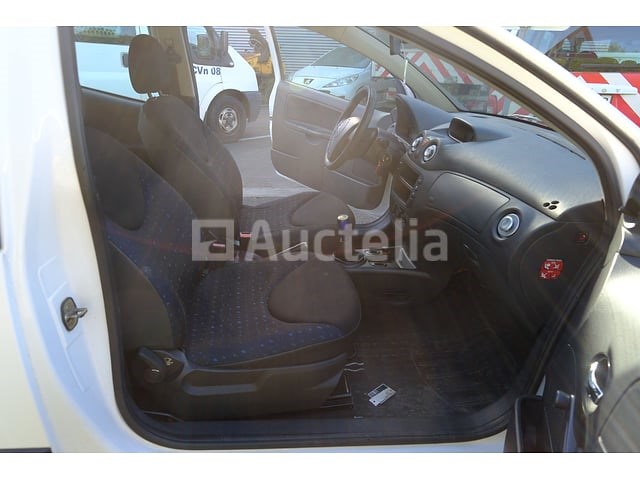 Voiture citroën c2 (2004-78,752 km)(vin: vf7jmhfxb97234001) - afbeelding 11 van  46