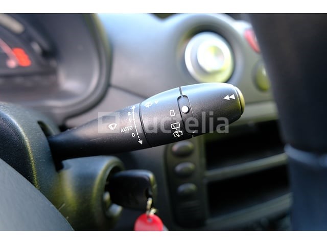Voiture citroën c2 (2004-78,752 km)(vin: vf7jmhfxb97234001) - afbeelding 12 van  46