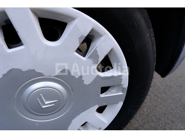 Voiture citroën c2 (2004-78,752 km)(vin: vf7jmhfxb97234001) - afbeelding 27 van  46