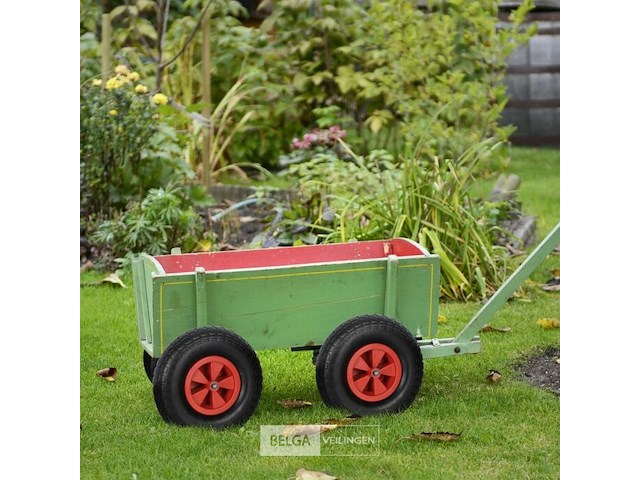 Vol kruiwagenwiel - afbeelding 6 van  6