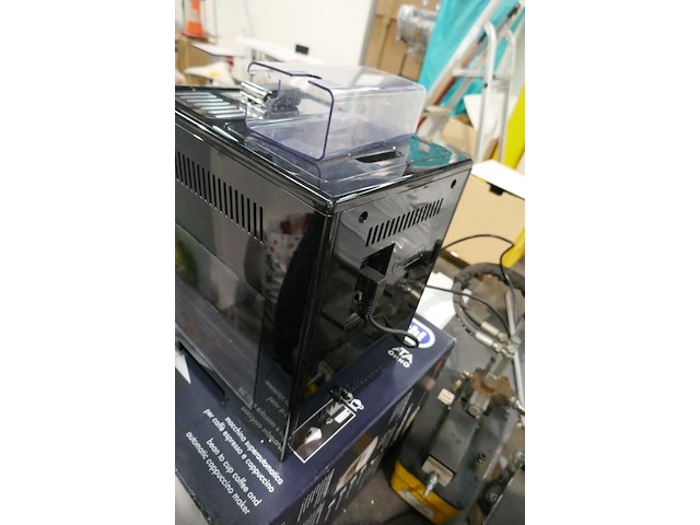 Volautomatische espressomachine delonghi - afbeelding 4 van  5