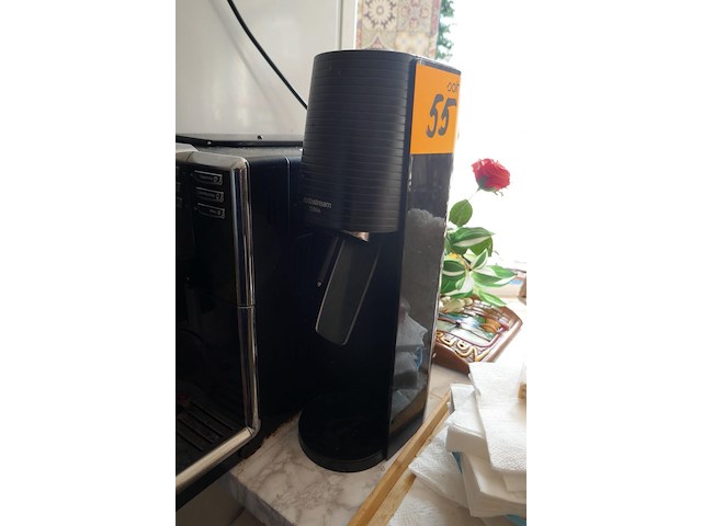 Volautomatische koffiemachine + sodamachine - afbeelding 3 van  5