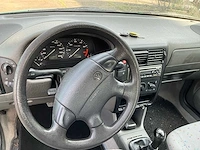Volkswagen - 1996 - polo - polo - personenauto - afbeelding 4 van  21