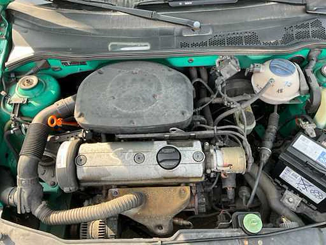 Volkswagen - 1996 - polo - polo - personenauto - afbeelding 6 van  21
