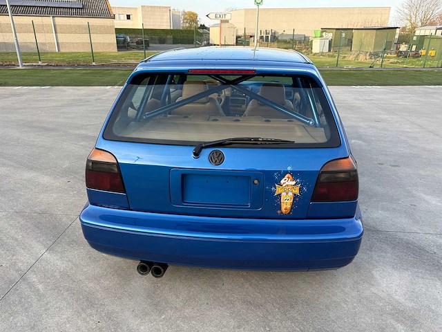 Volkswagen - 1996 - vr6 golf - golf 3 - personenauto - afbeelding 36 van  49