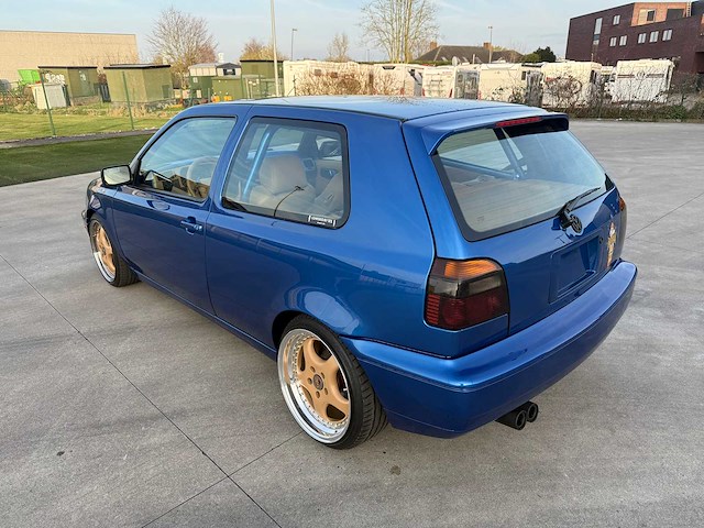 Volkswagen - 1996 - vr6 golf - golf 3 - personenauto - afbeelding 1 van  33